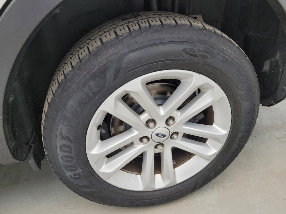 Used 2017 Ford Explorer FWD image 31