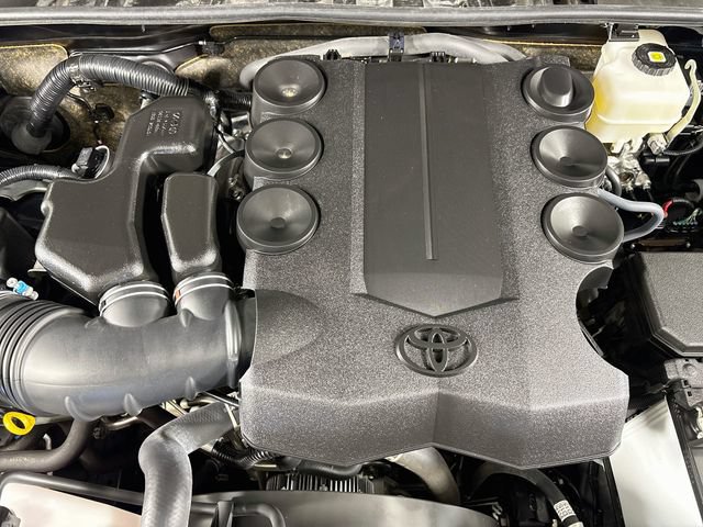 Used 2023 Toyota 4Runner TRD Off-Road Premium w/ Off Road Premium Plus Package AWD/4WD image 34