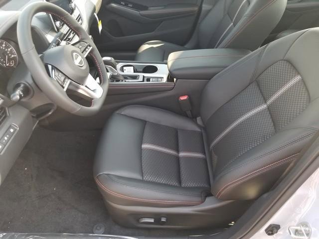 New 2025 Nissan Altima 2.5 SR image 8