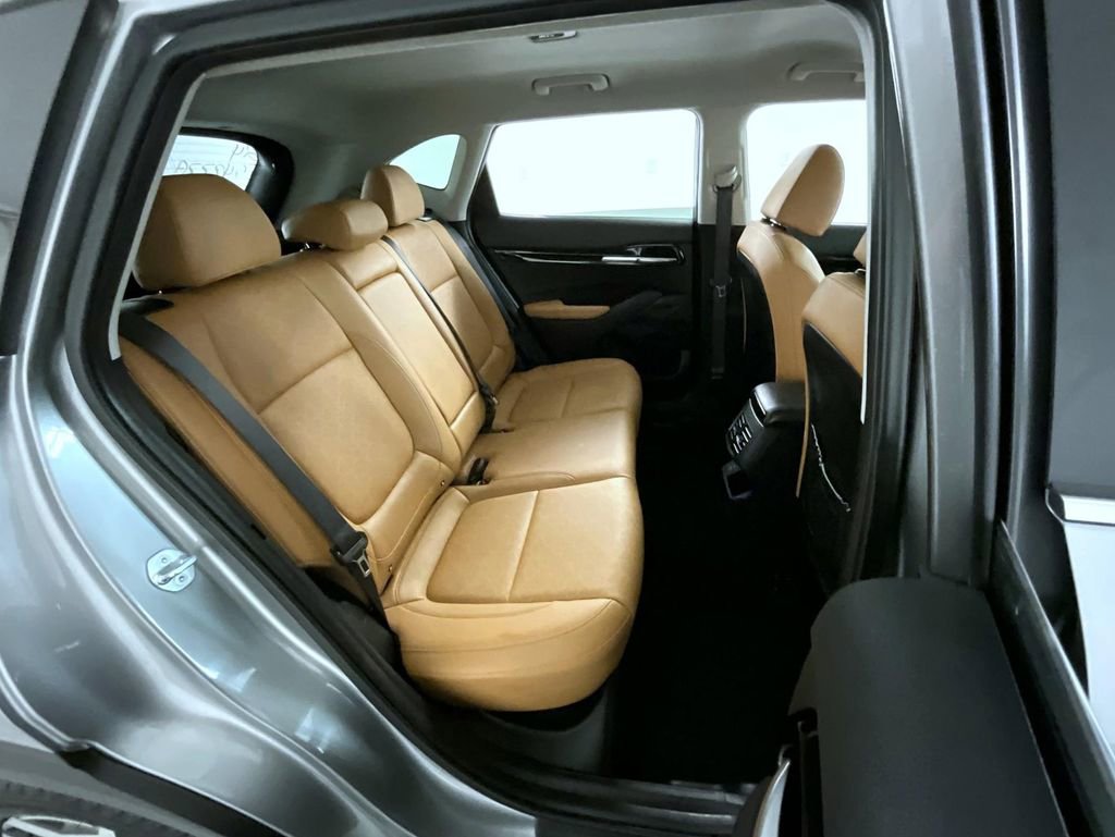 Used 2024 Kia Seltos SX AWD/4WD image 18