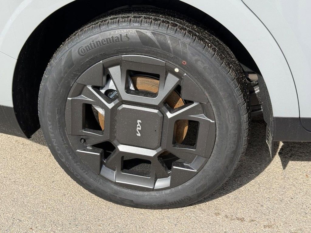 New 2026 Kia Carnival EX image 4