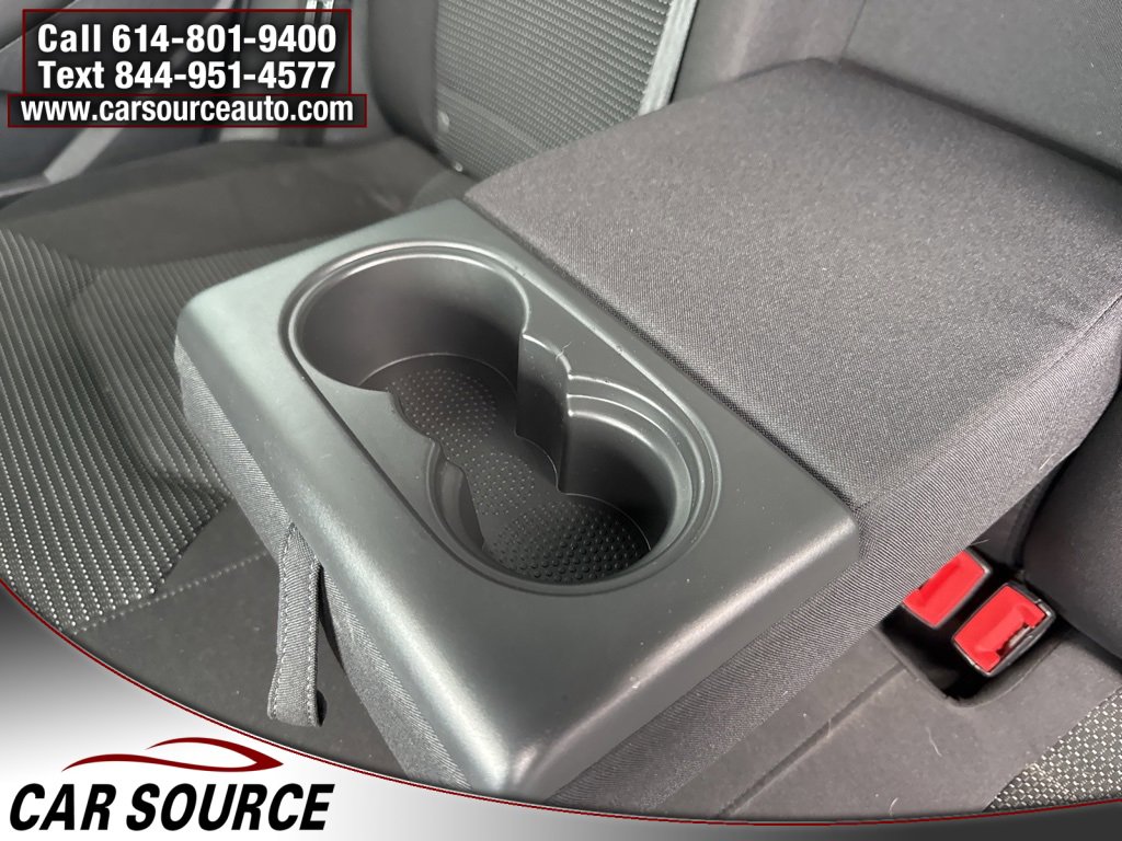 Used 2017 Volkswagen Passat 1.8T S image 31