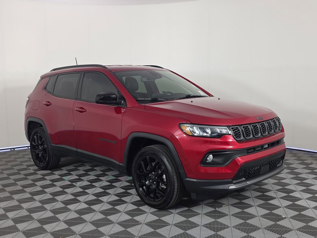 Used 2025 Jeep Compass Latitude w/ Altitude Special Edition AWD/4WD image 9