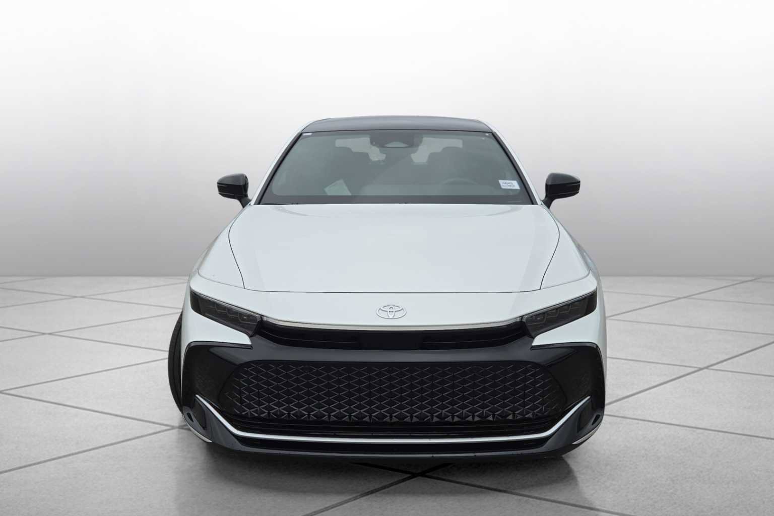 New 2026 Toyota Crown Limited image 3