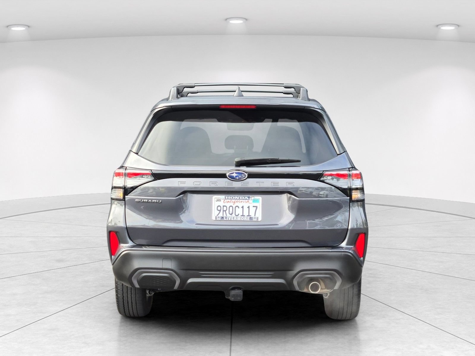 Used 2025 Subaru Forester Limited AWD/4WD image 5
