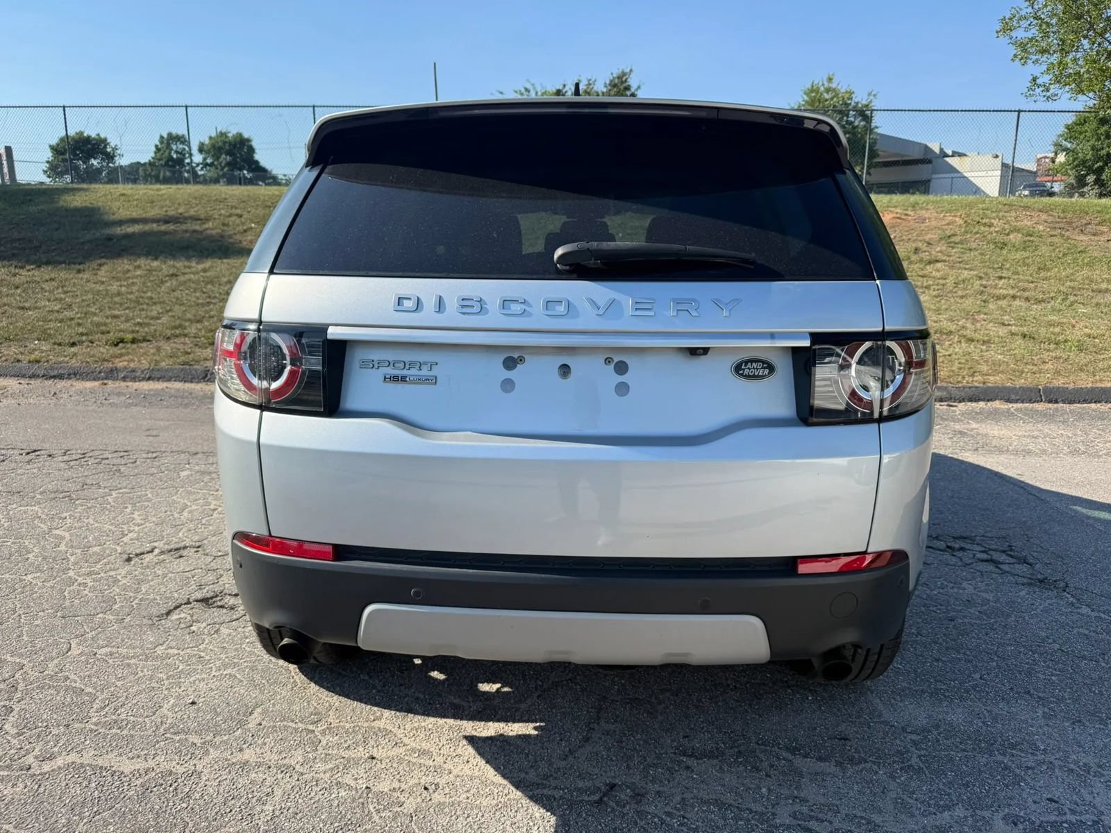Used 2016 Land Rover Discovery Sport HSE Luxury AWD/4WD image 8