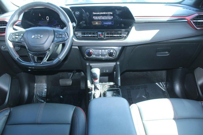 Used 2024 Chevrolet TrailBlazer RS AWD/4WD image 13