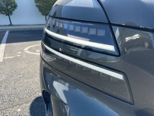 Used 2025 Genesis G80 2.5T image 9