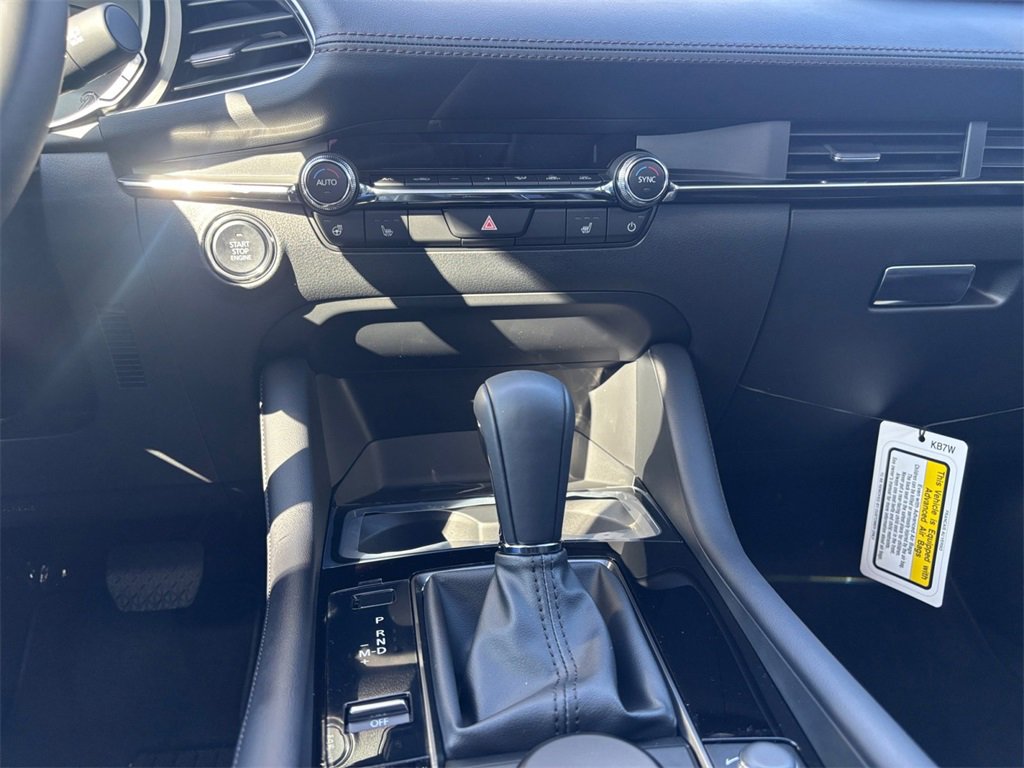 New 2026 MAZDA MAZDA3 Hatchback w/Premium Plus Pkg image 12