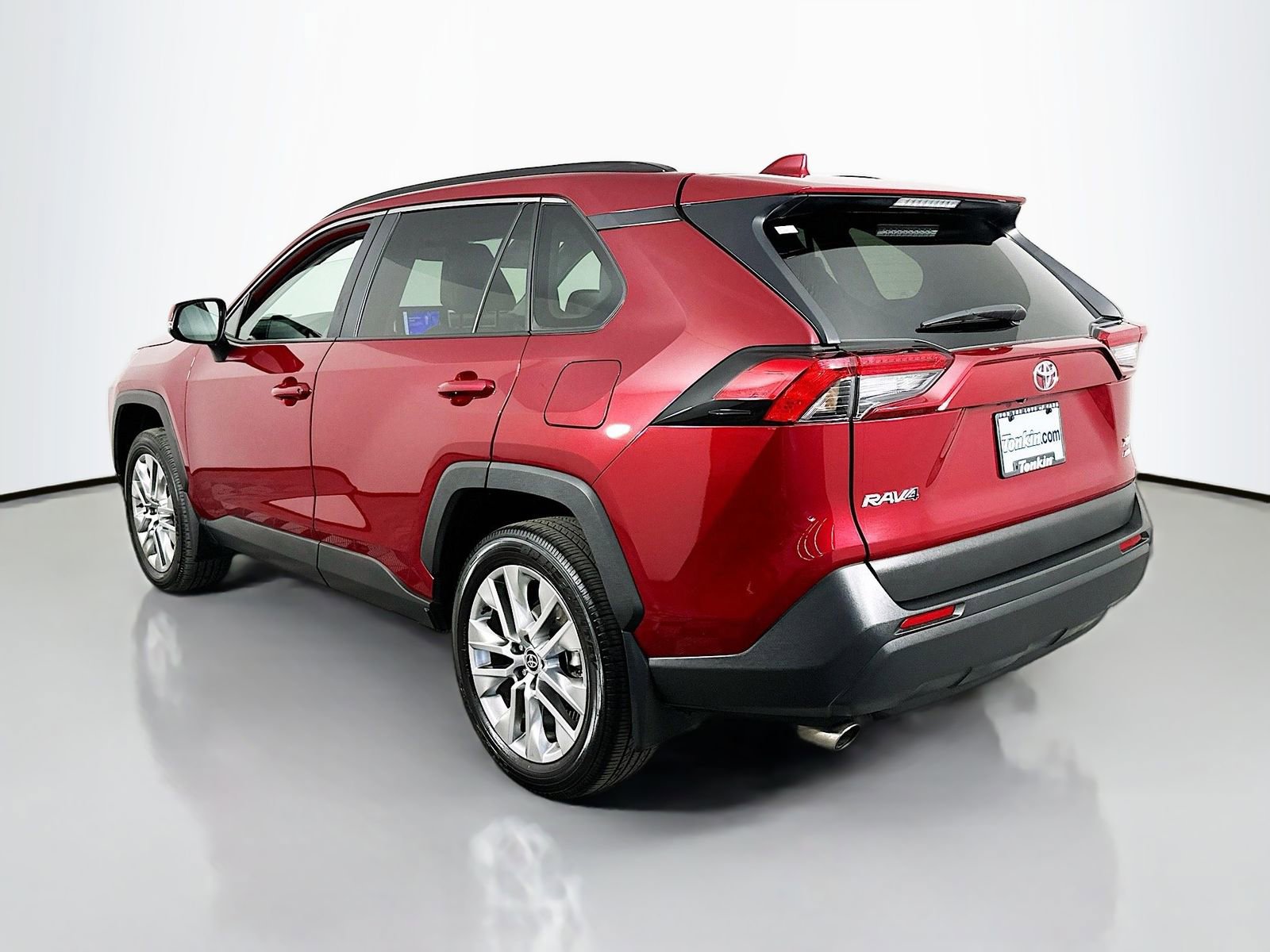 Certified 2025 Toyota RAV4 XLE Premium w/ Weather Package image 5