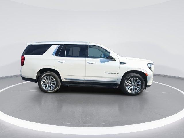 Used 2024 GMC Yukon Denali AWD/4WD image 9