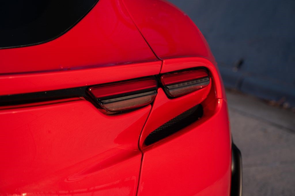 Used 2025 Ferrari Purosangue AWD/4WD image 25