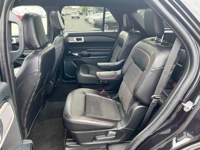 Used 2023 Ford Explorer ST-Line w/ Class IV Trailer Tow Package AWD/4WD image 27