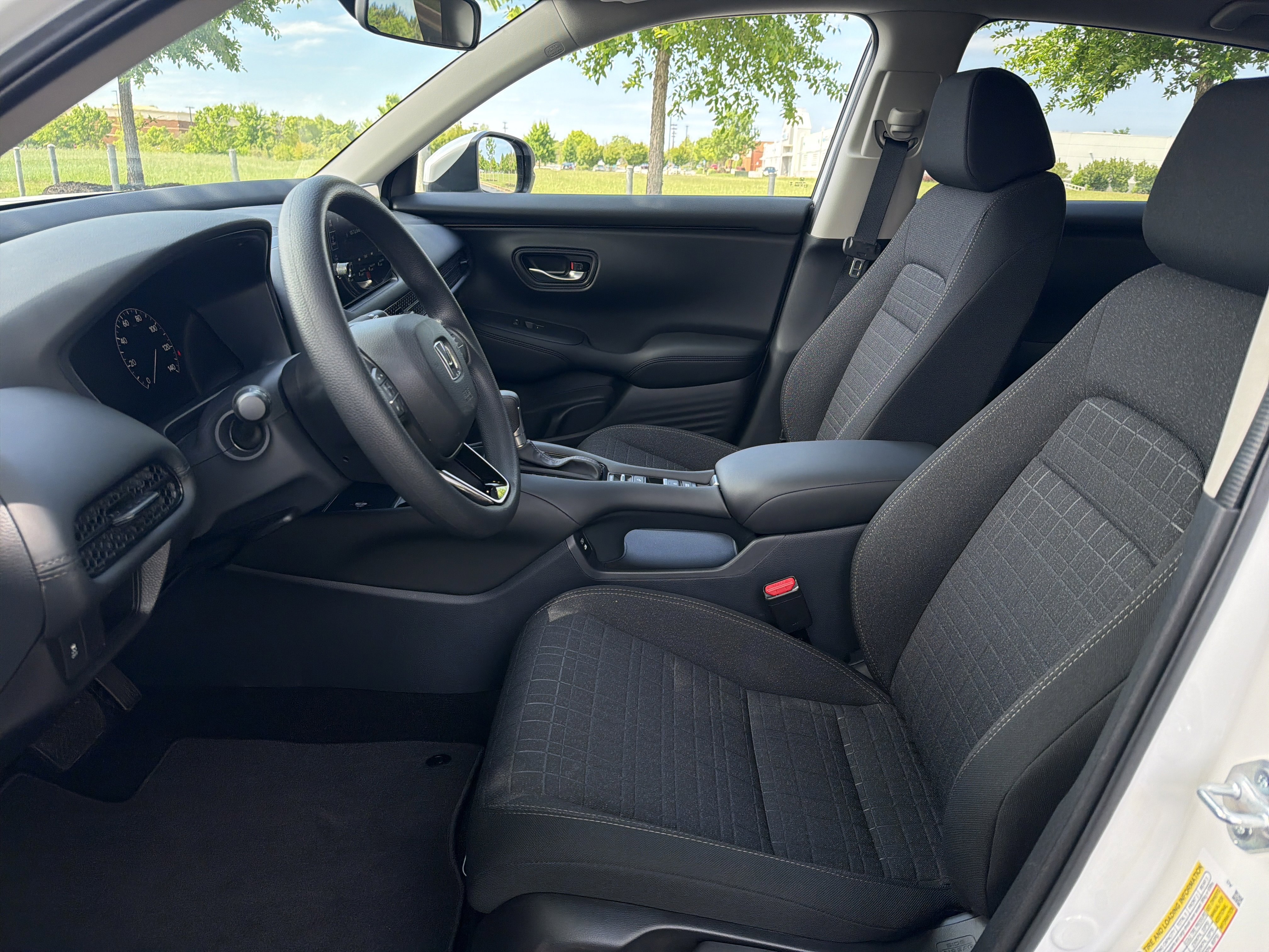 Certified 2026 Honda HR-V LX image 24