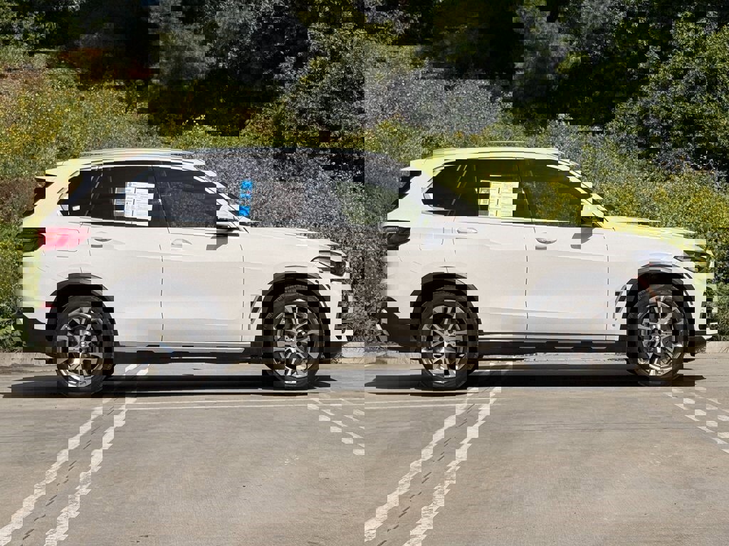 Used 2020 BMW X5 xDrive40i w/ Convenience Package image 10