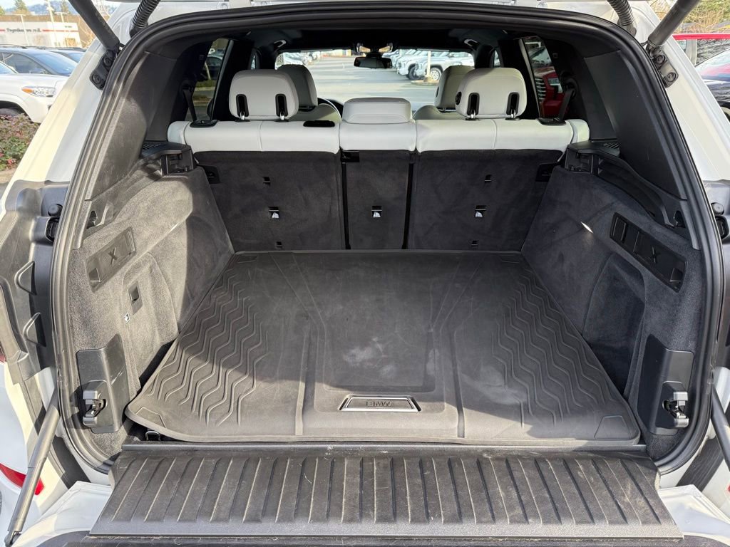 Used 2023 BMW X5 xDrive40i w/ M Sport Package image 21