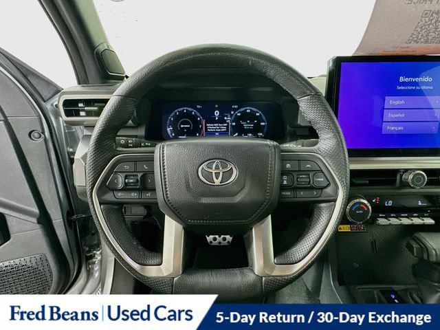 Used 2025 Toyota Tacoma TRD Sport w/ TRD Sport Upgrade Package AWD/4WD image 16