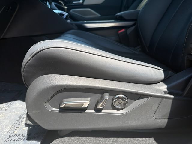 Used 2025 Acura MDX SH-AWD w/ Technology Package image 12