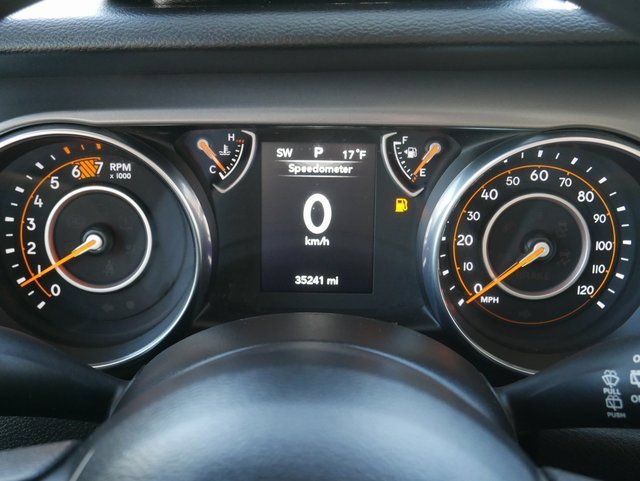 Used 2021 Jeep Wrangler Sport image 29