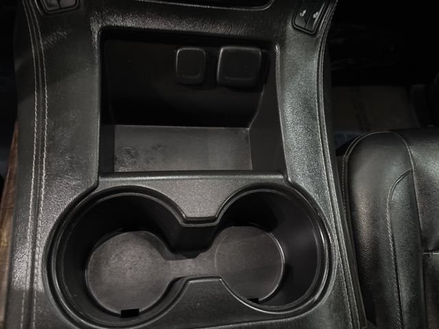 Used 2017 Chevrolet Suburban LT AWD/4WD image 17