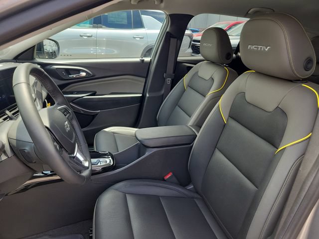 Certified 2025 Chevrolet Trax ACTIV w/ Driver Confidence Package FWD image 18