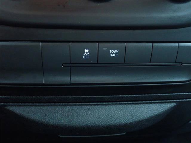 Used 2016 RAM 1500 Classic SLT image 16