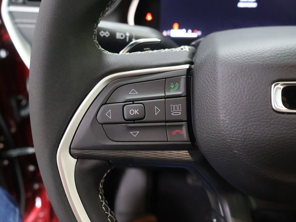 New 2026 Jeep Grand Cherokee L Laredo AWD/4WD image 28