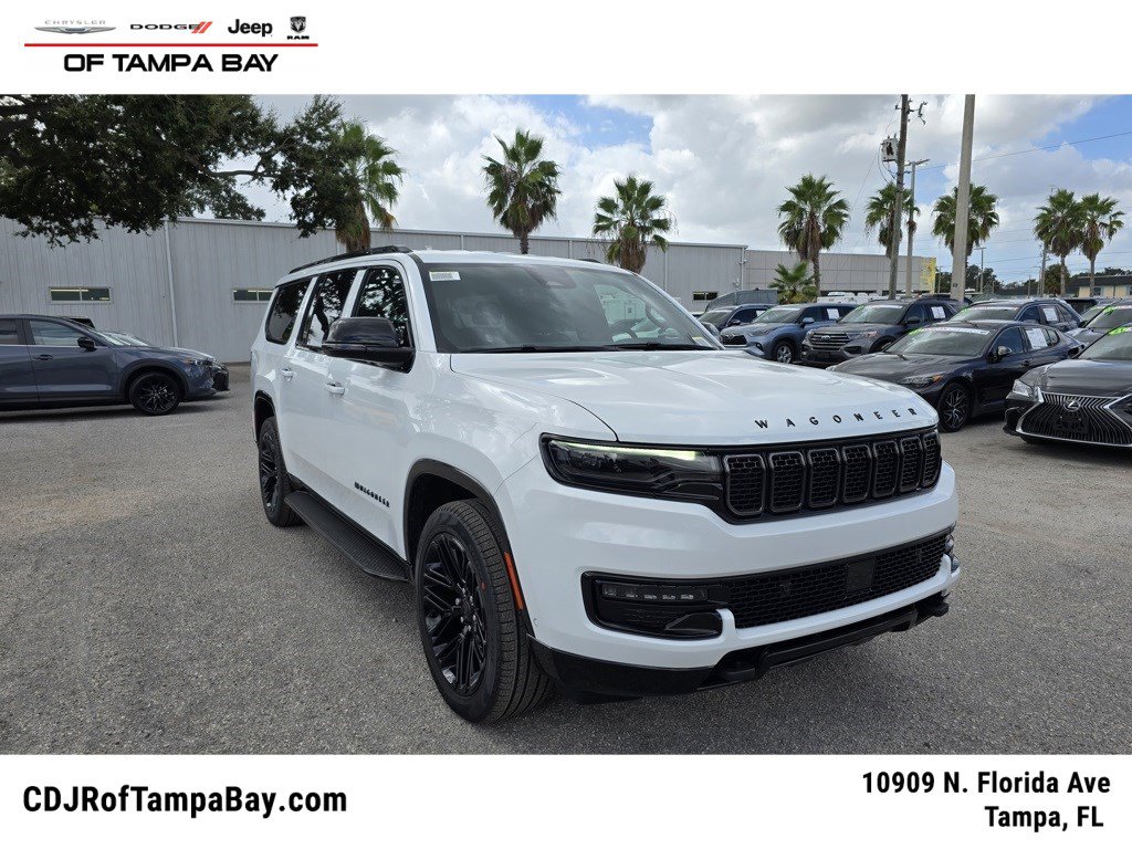 New 2025 Jeep Wagoneer L Series II w/ HD Trailer Tow Package w/25F image 1