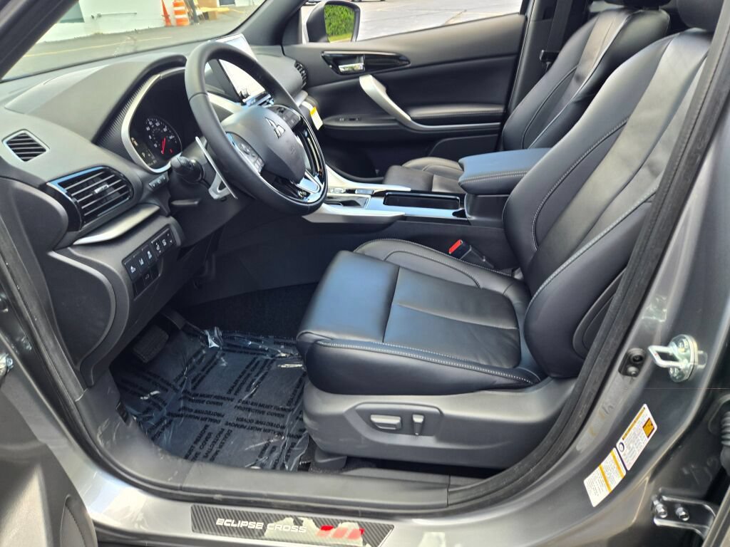 New 2026 Mitsubishi Eclipse Cross SEL AWD/4WD image 18