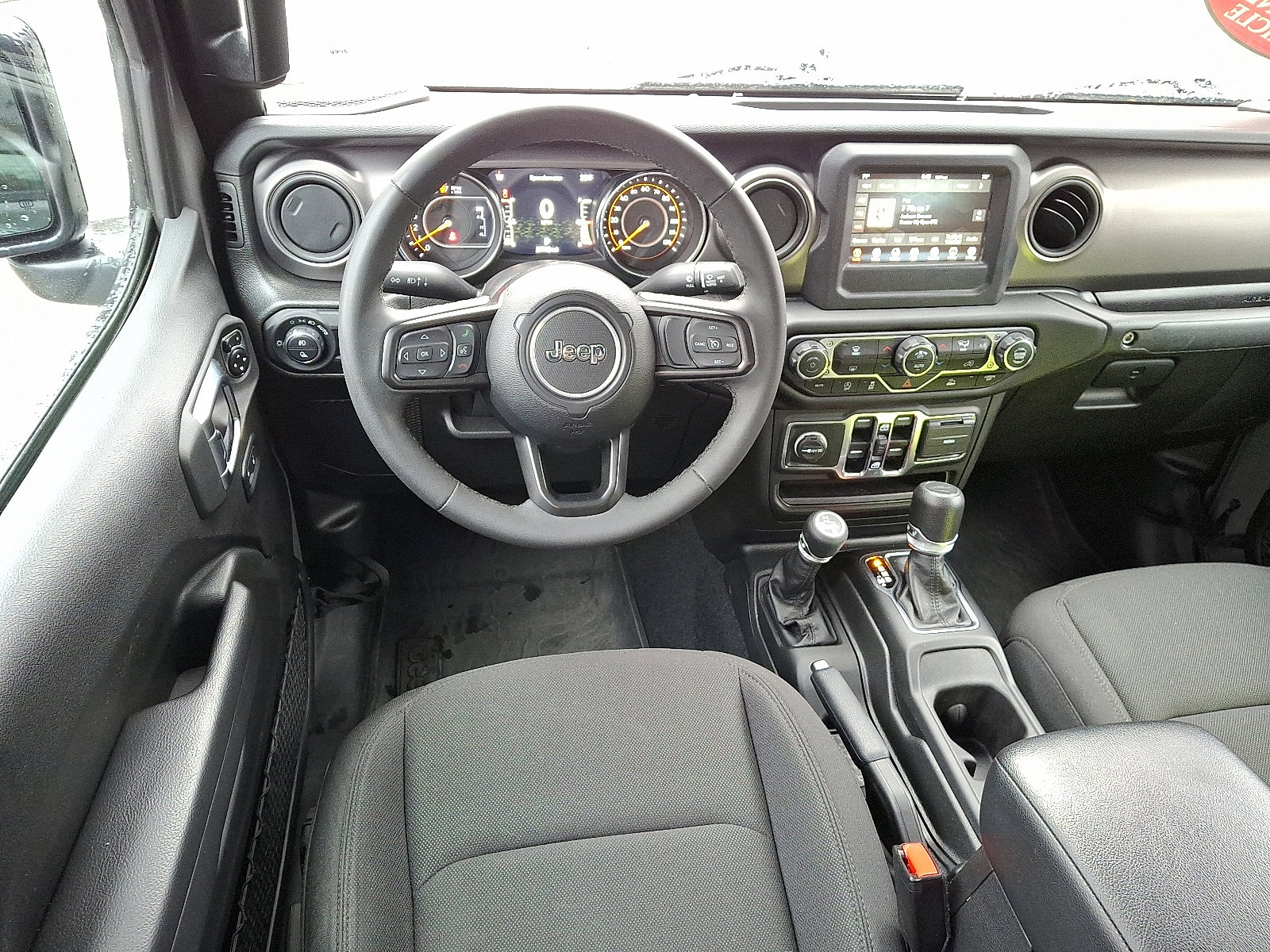 Certified 2023 Jeep Gladiator Willys image 13