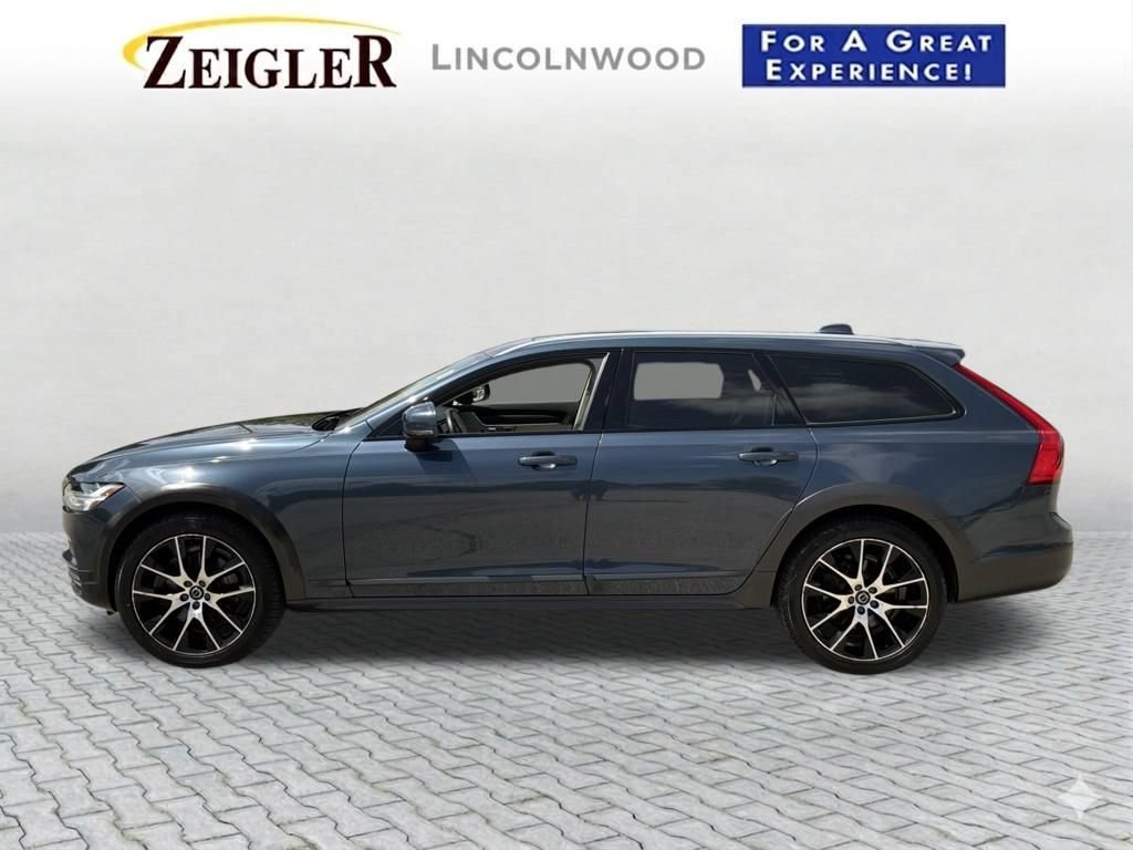 Used 2020 Volvo V90 T6 Cross Country w/ Protection Package AWD/4WD image 3