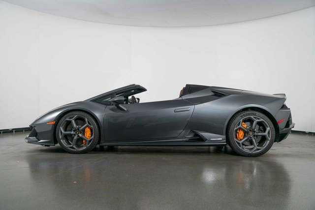 Used 2024 Lamborghini Huracan EVO image 5