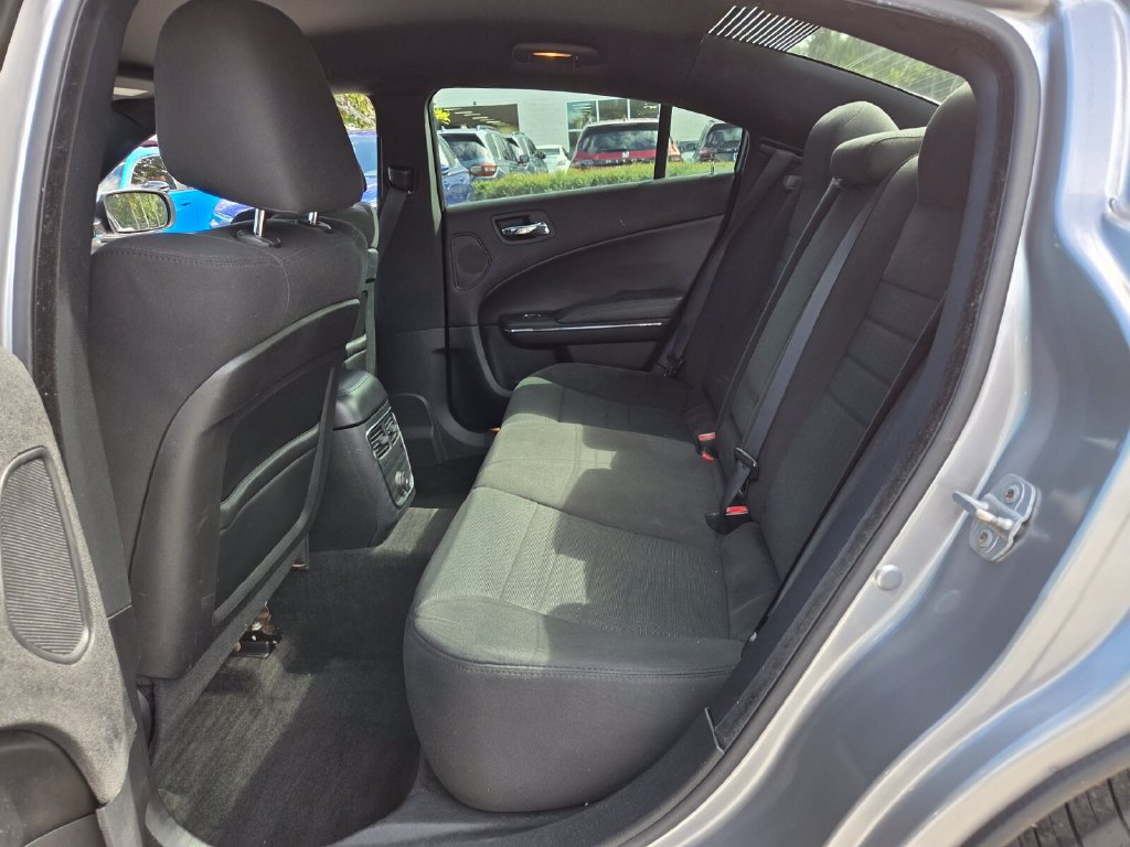 Used 2014 Dodge Charger SXT w/ Blacktop Package RWD image 11