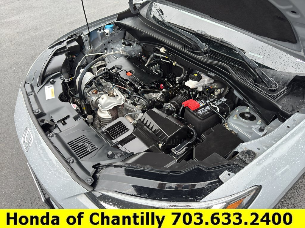 Certified 2025 Honda HR-V Sport image 31