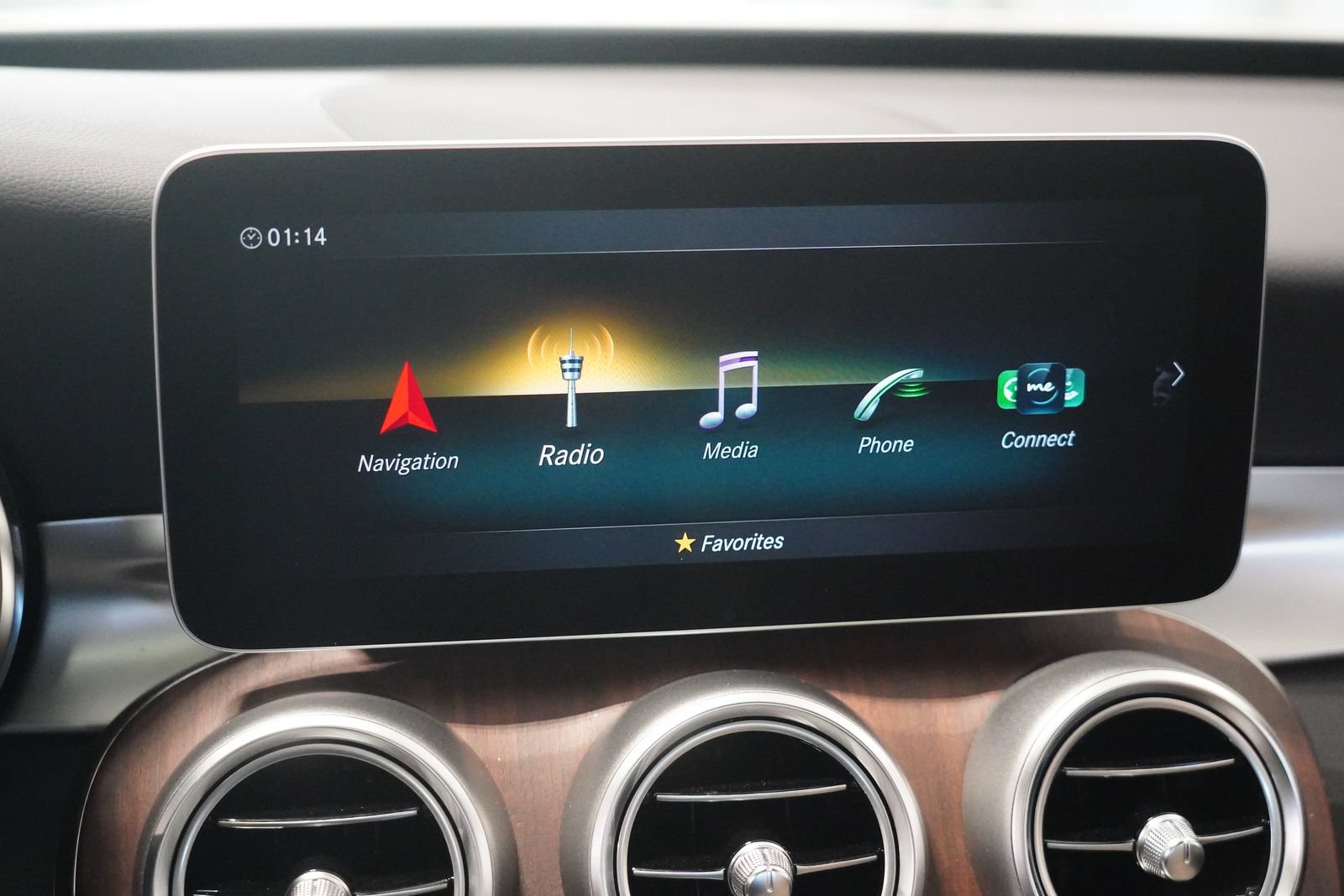 Certified 2020 Mercedes-Benz C 300 4MATIC Sedan image 21