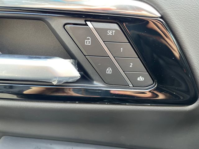 New 2026 Chevrolet Tahoe High Country image 24