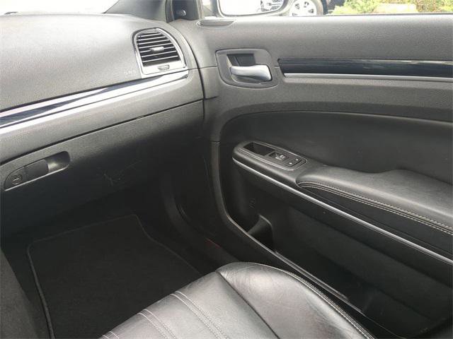 Certified 2023 Chrysler 300 S image 18
