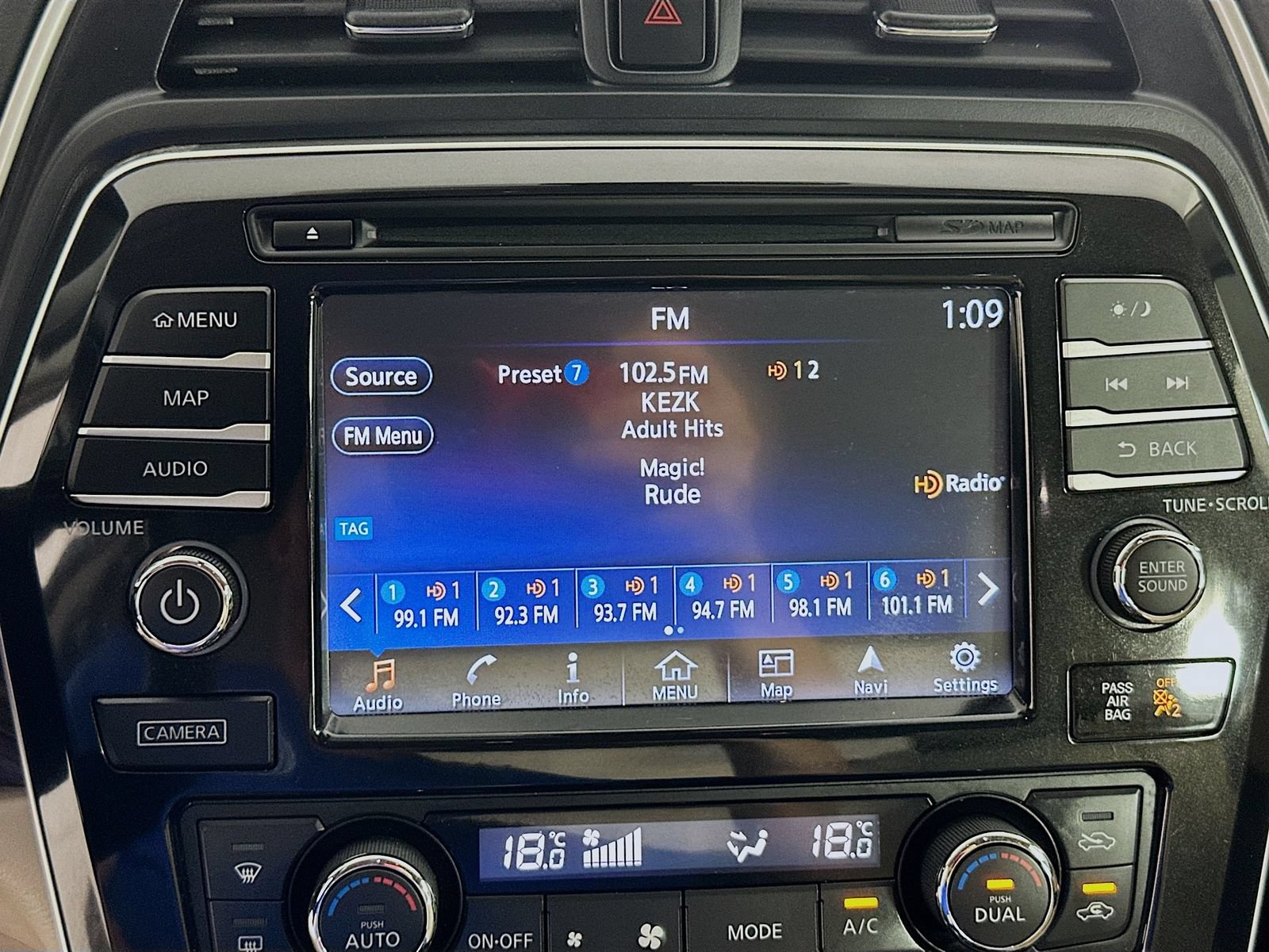Used 2018 Nissan Maxima Platinum FWD image 14