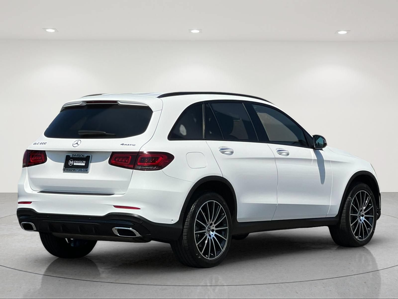 Used 2021 Mercedes-Benz GLC 300 4MATIC image 5