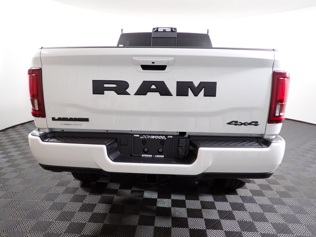 New 2027 RAM 2500 Laramie AWD/4WD image 16
