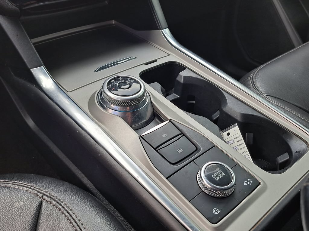 Used 2023 Ford Explorer Limited AWD/4WD image 11