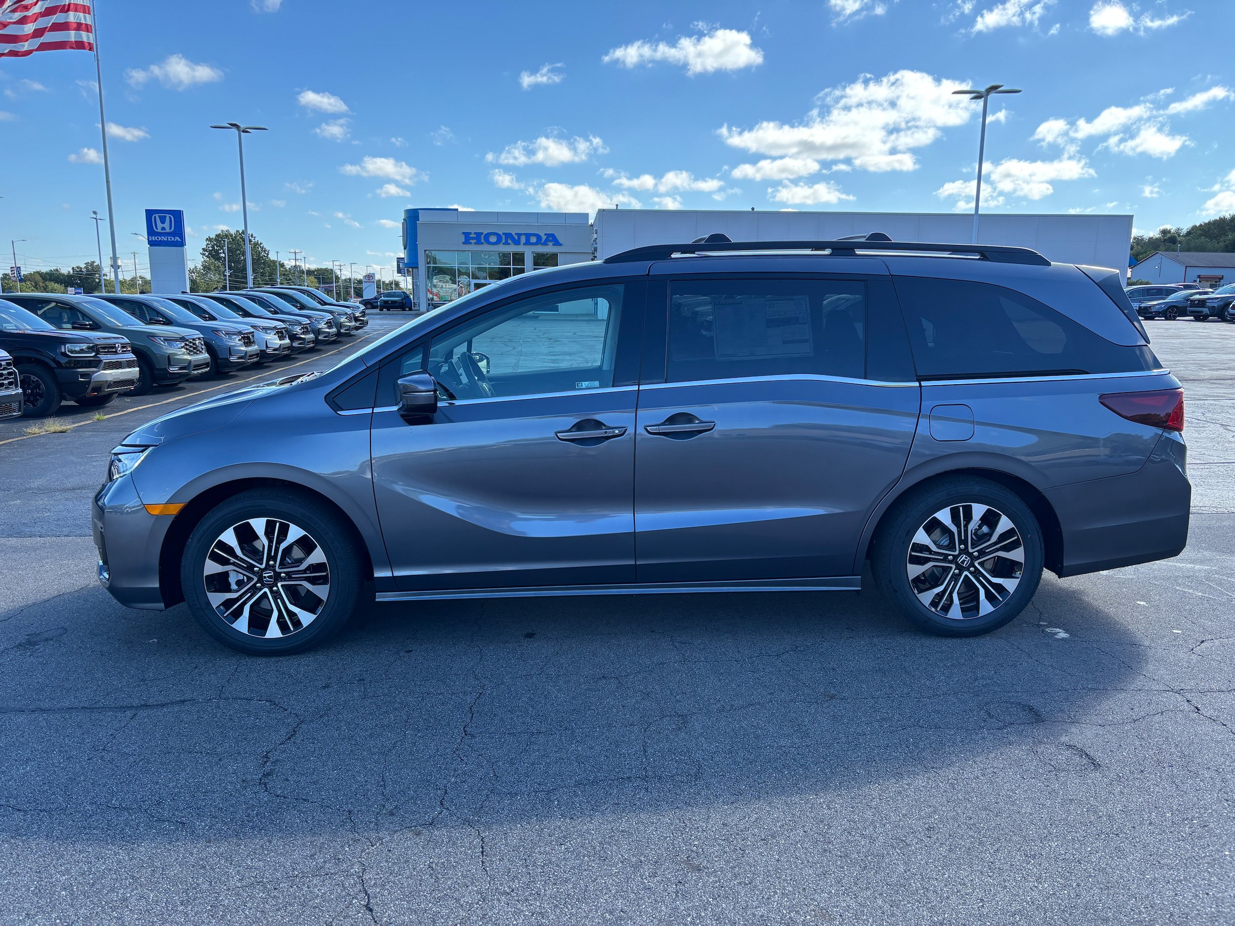 New 2026 Honda Odyssey Elite