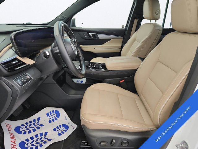 Used 2026 Buick Enclave Preferred AWD/4WD image 11