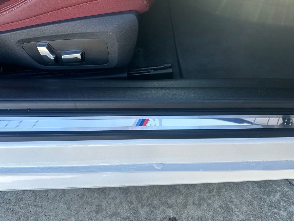 Used 2023 BMW M440i Coupe w/ Premium Package image 17