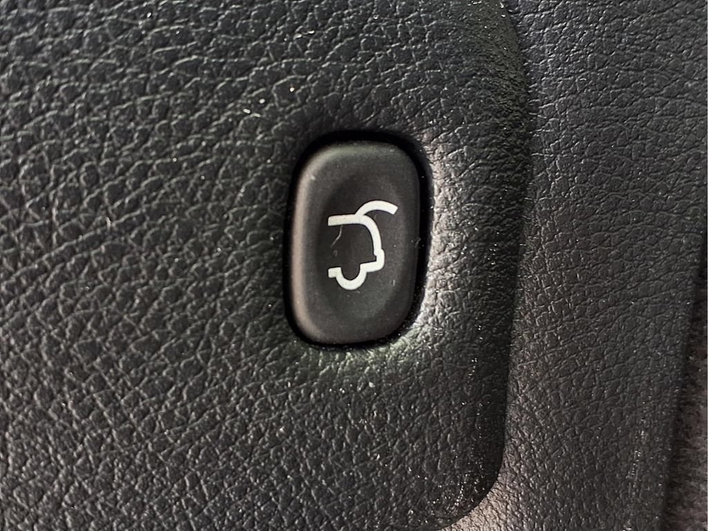 Used 2019 Dodge Durango R/T w/ Trailer Tow Group IV AWD/4WD image 26