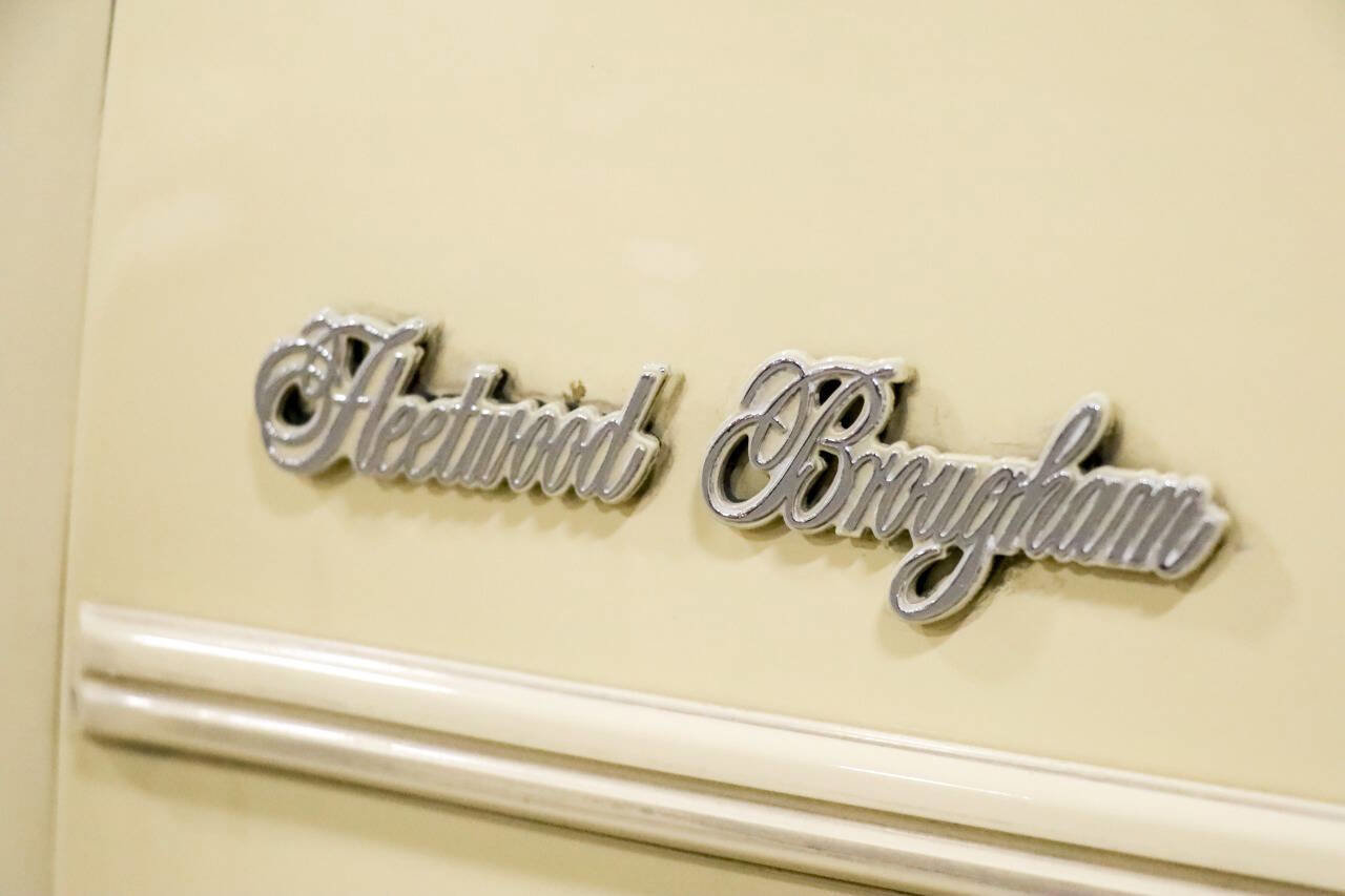 Used 1986 Cadillac Brougham Brougham image 26