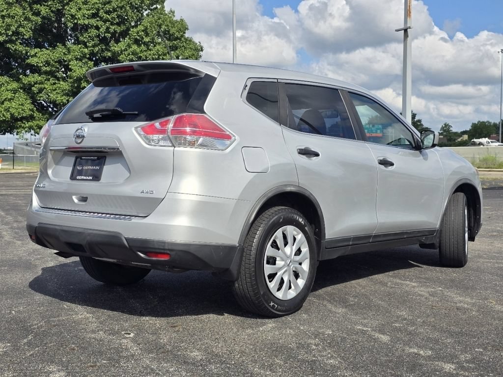 Used 2016 Nissan Rogue S AWD/4WD image 13