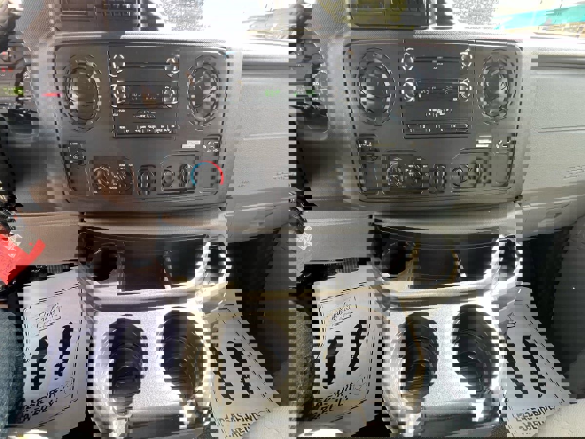 Used 2019 Ford E-350 and Econoline 350 Super Duty w/ Power Windows & Locks Group image 20