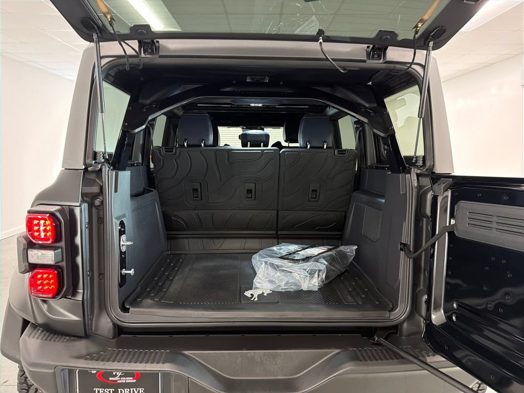 Used 2022 Ford Bronco Raptor AWD/4WD image 8