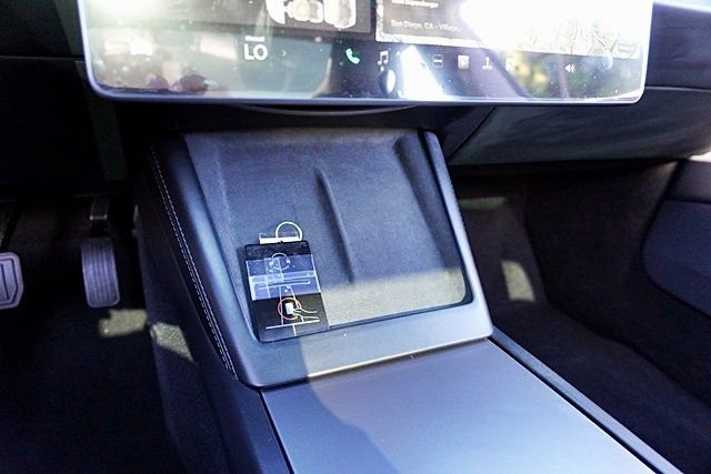 Used 2025 Tesla Model 3 Long Range image 33